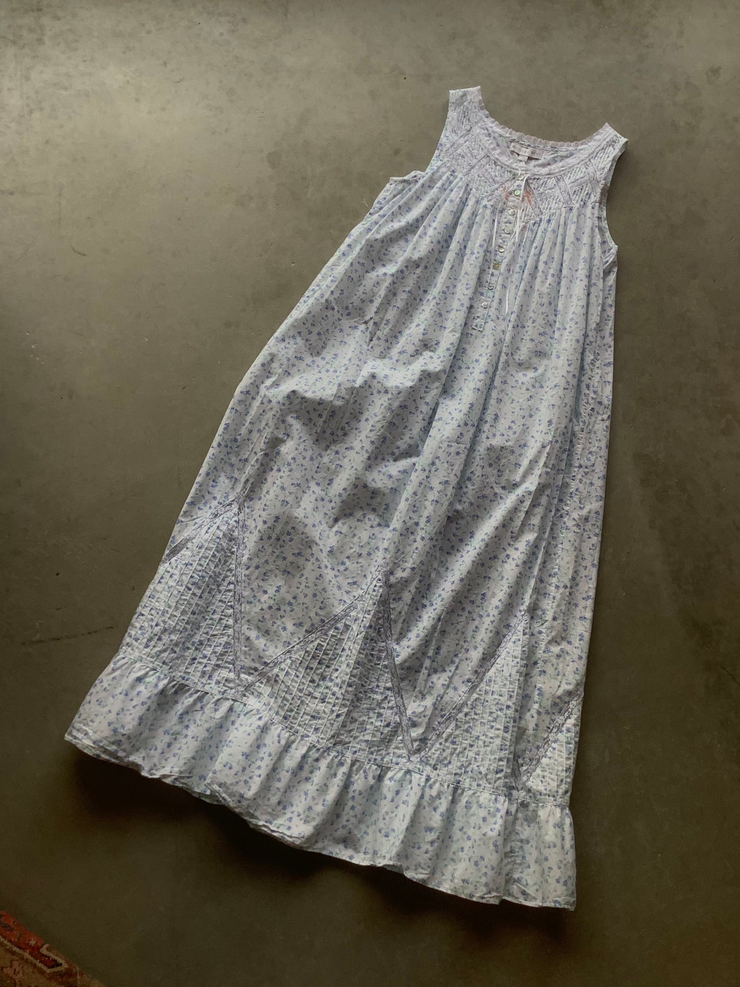 Cotton and lace floral maxi nightgown
