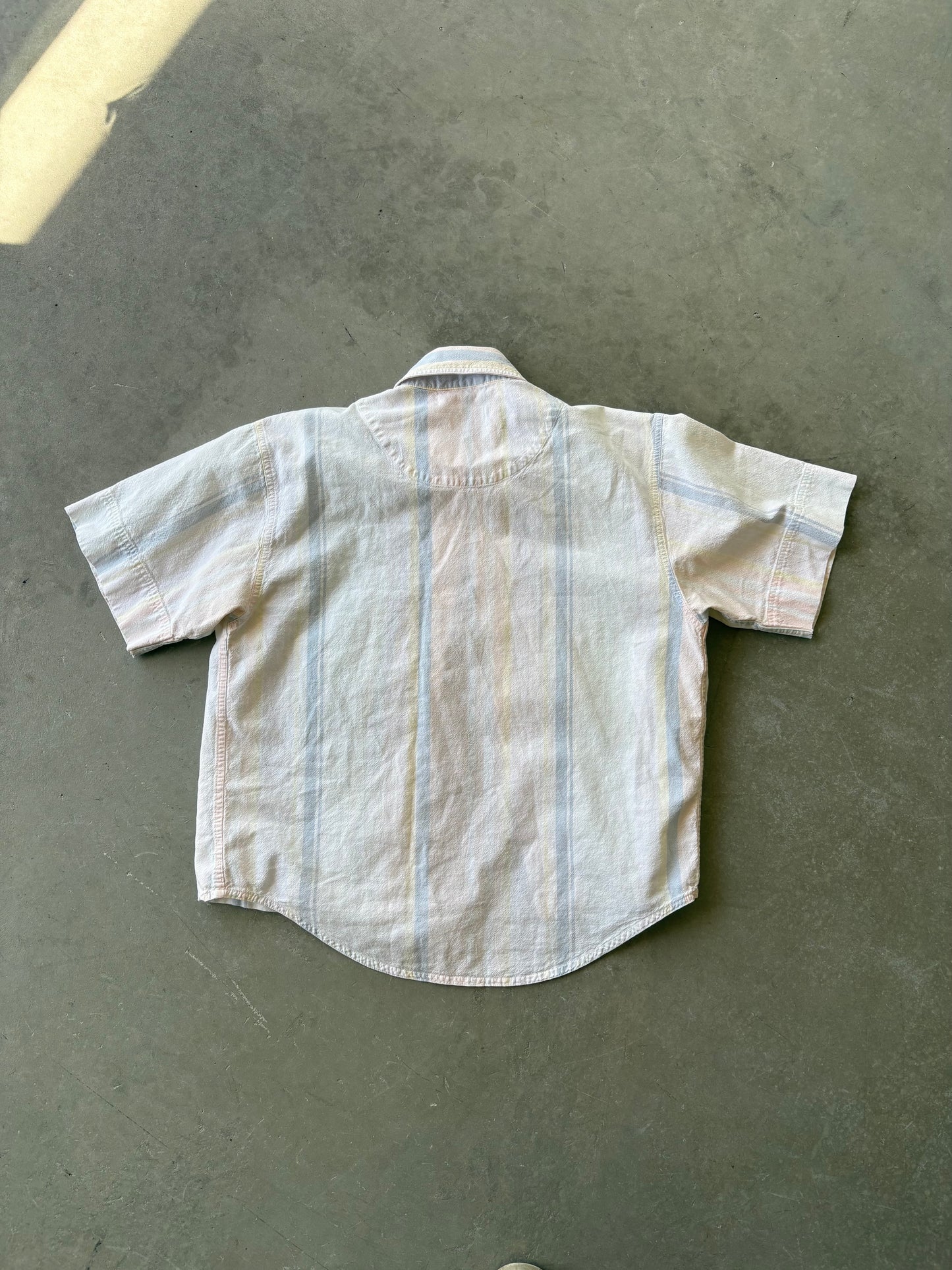 Pastel cropped button-down shirt