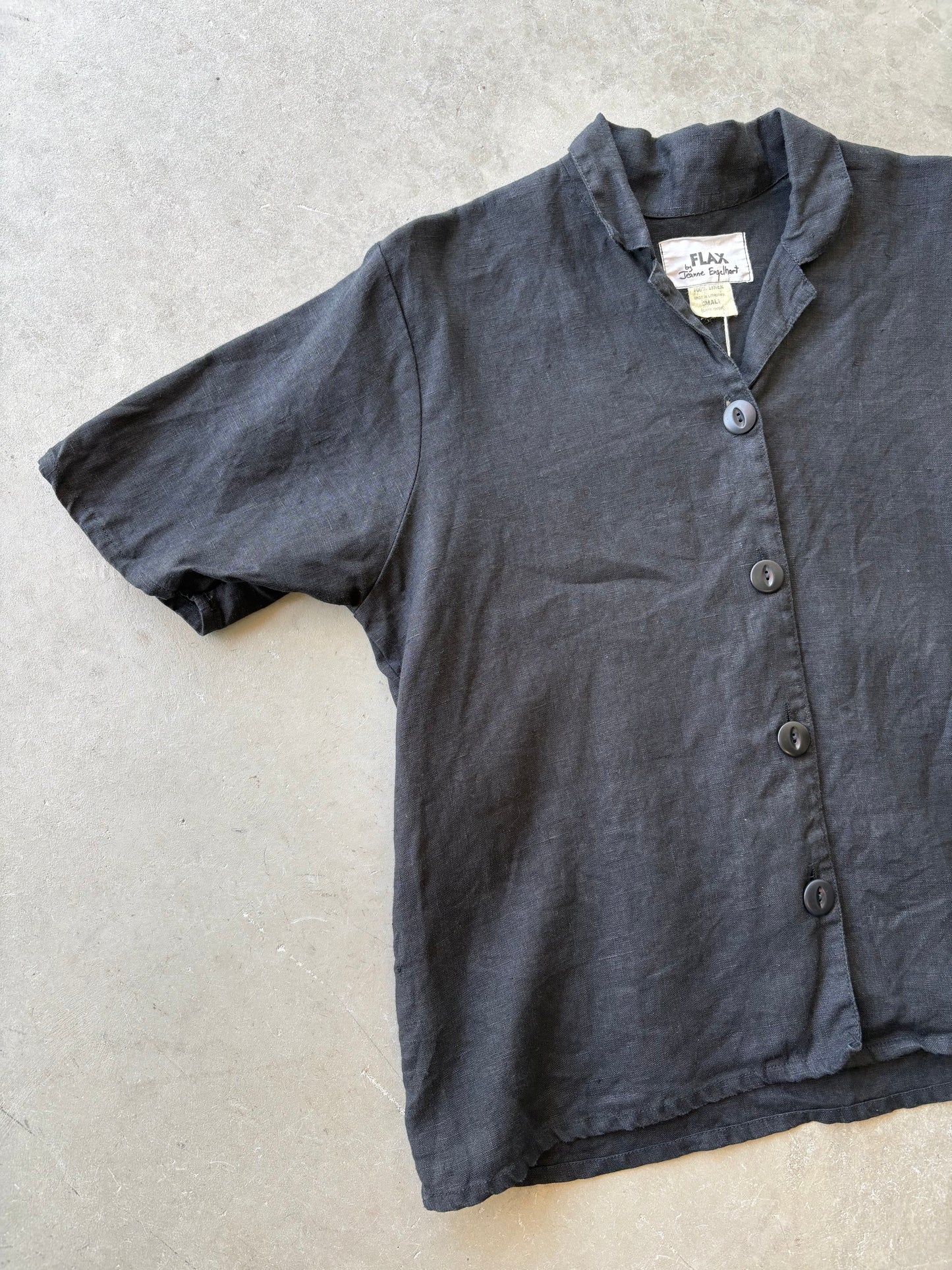 Black linen boxy button-up
