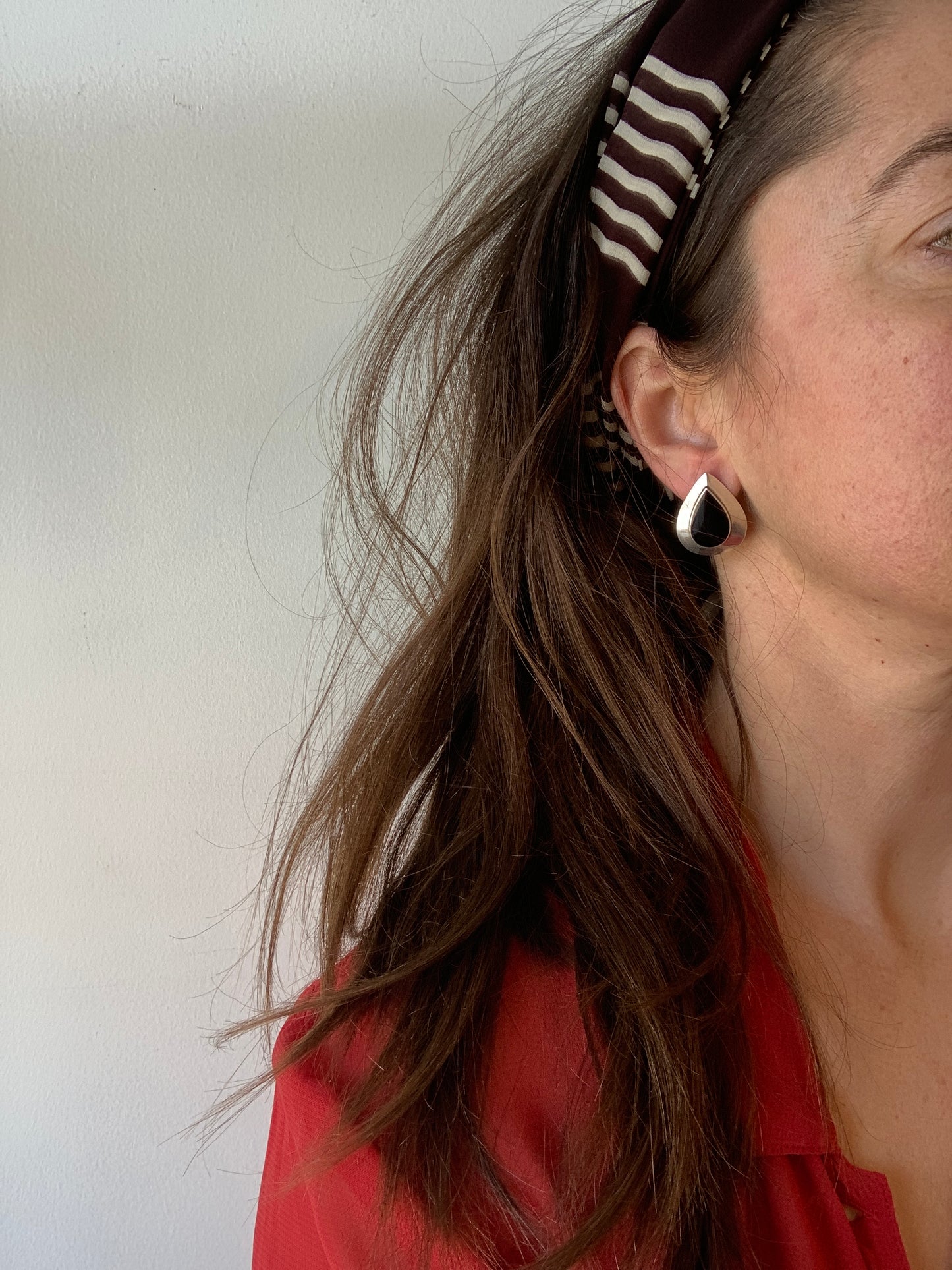 Sterling silver and onyx teardrop earrings