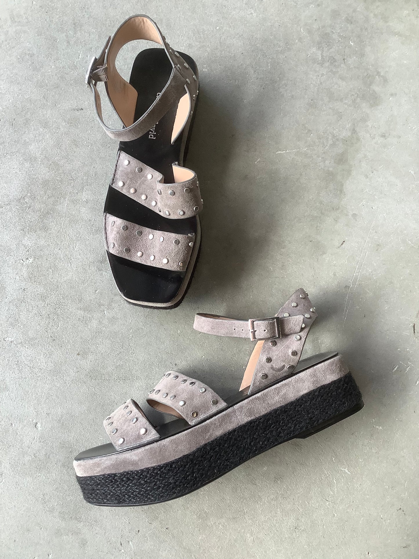 Grey suede platform sandals US 8